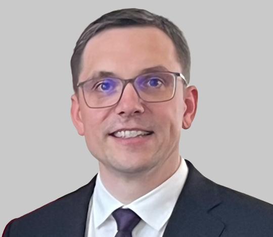 Portrait des Amtschefs Mathias Range. 